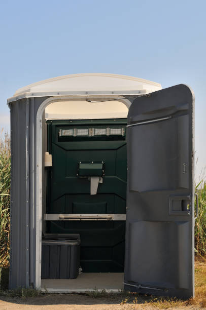 Porta potty delivery and setup in Hayneville, AL